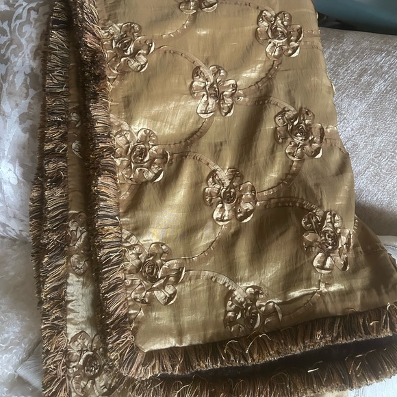 Stunning Golden Floral Poly/Silk Custom Made Throw, 52 x 60. Chenille Lining. - Picture 5 of 14